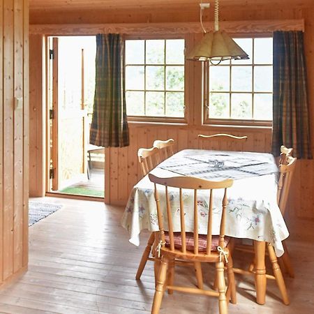 Three-Bedroom Holiday Home In Utvik 1 Reed Luaran gambar
