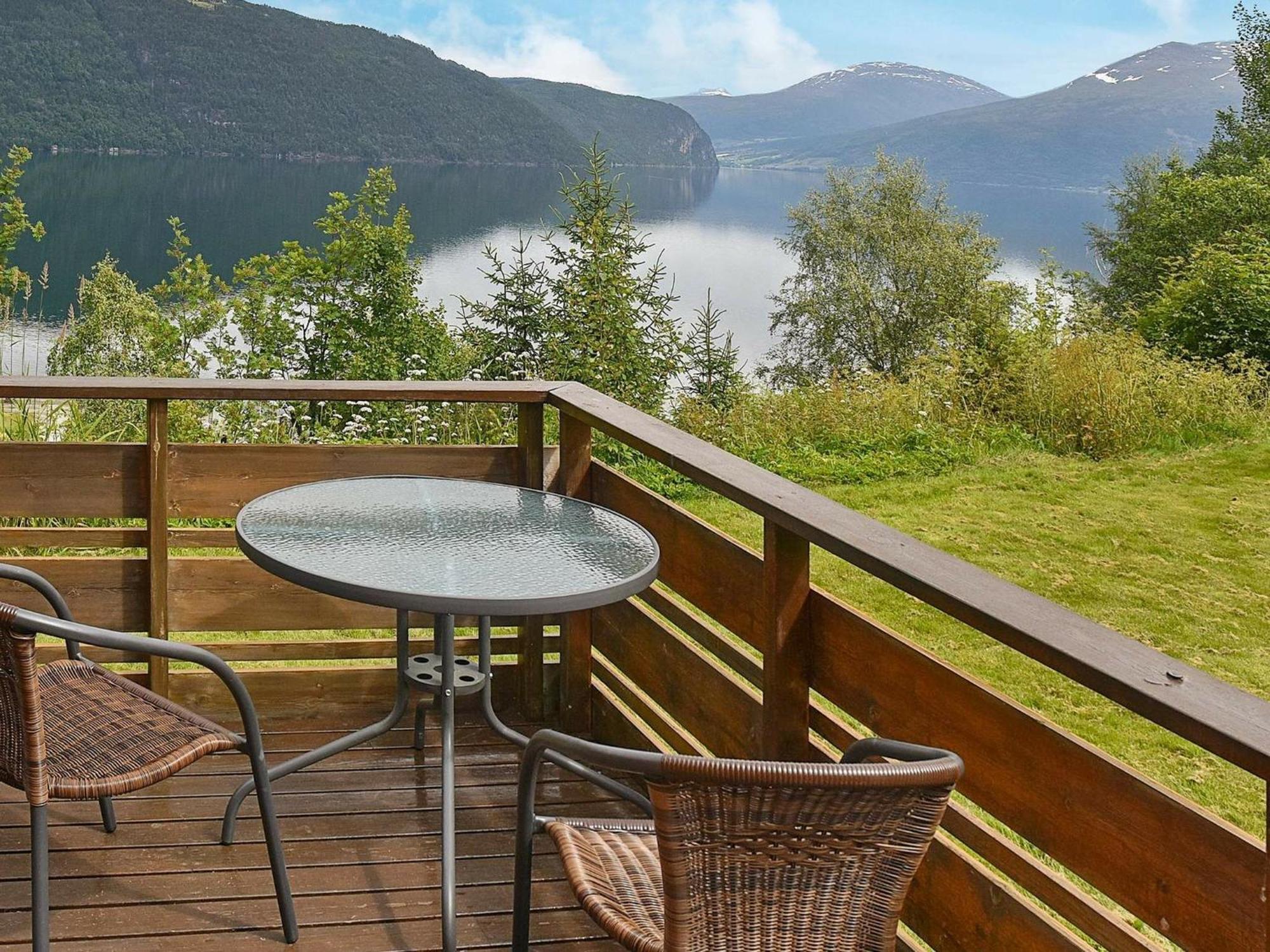 Three-Bedroom Holiday Home In Utvik 1 Reed Bilik gambar