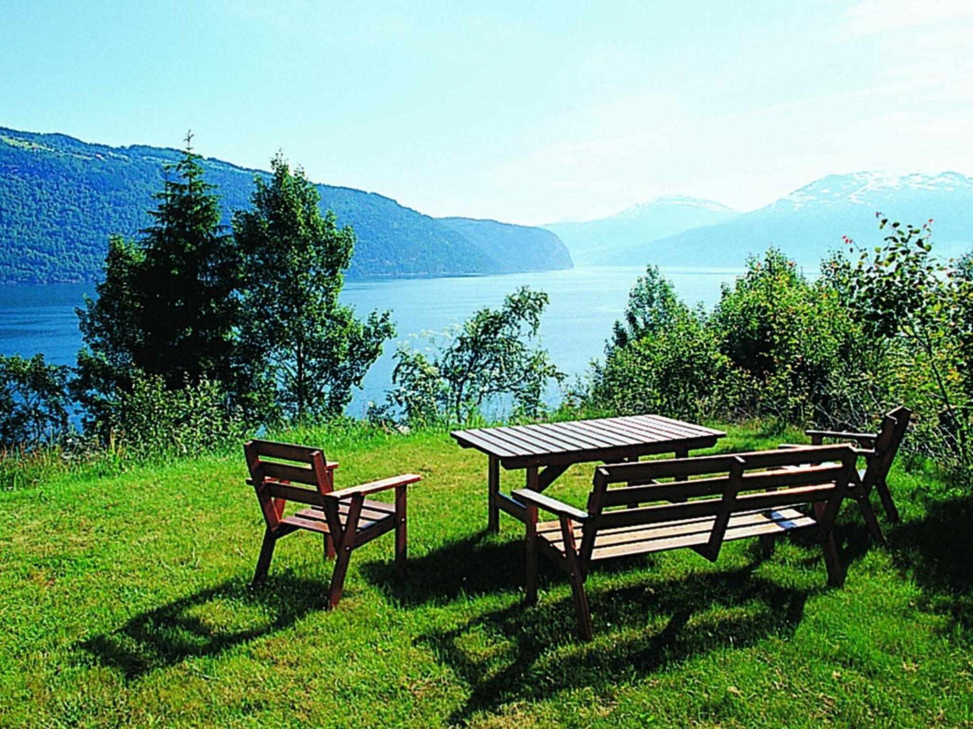 Three-Bedroom Holiday Home In Utvik 1 Reed Bilik gambar